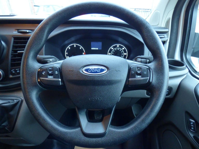FORD TRANSIT CUSTOM 2.0 Transit Custom Leader Van 300 L2 2.0L EcoBlue 130PS FWD