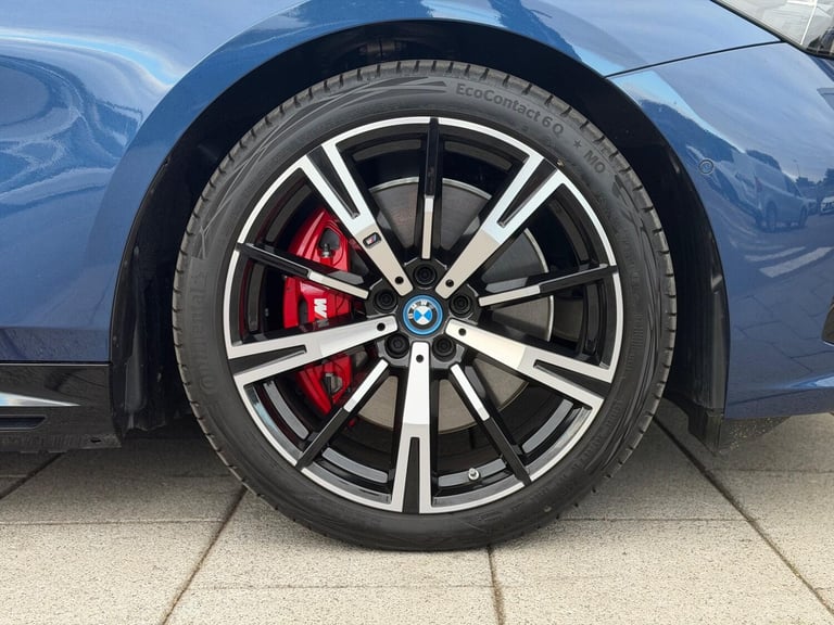 2025 BMW i5 250kW eDrive40 M Sport Pro 84kWh 5dr Auto ESTATE ELECTRIC Automatic