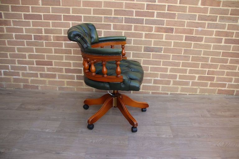 Captains Chair (UK Delivery)