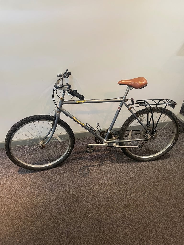 vintage 1980’s  Raleigh Maverick bike
