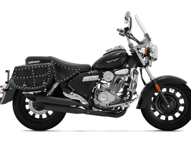 Keeway Superlight 125cc SE **now with £350 saving**