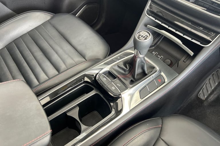 2020 20 MG MG HS 1.5 T-GDI EXCLUSIVE SUV 5DR PETROL MANUAL EURO 6 (S/S) (162 PS)