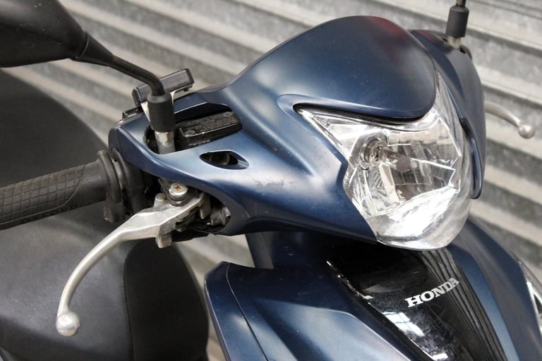 2023 23 HONDA NSC 110 VISION GREY TRADE SALE KEYLESS 19K NEW MOT SCOOTER NSC110