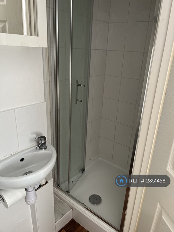 1 bedroom in Carmelite Road, Coventry, CV1 (#2351458)
