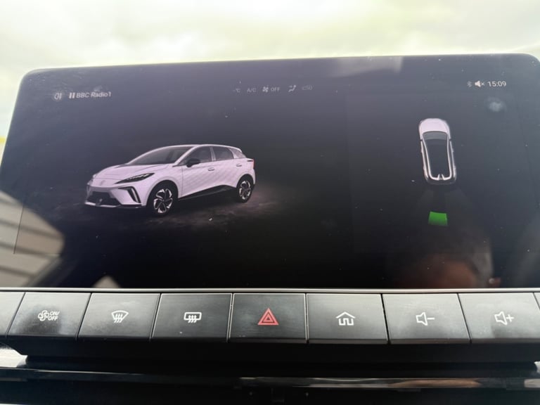  MG Motor UK Mg4 125kW SE EV 51kWh 5dr Auto Electric