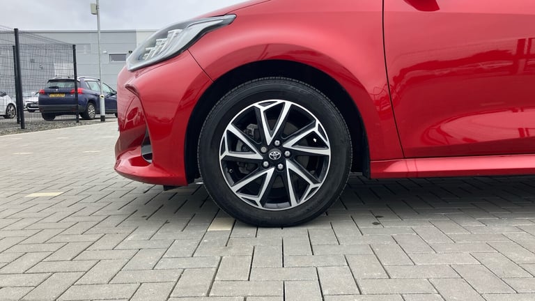 2023 Toyota Yaris 1.5 Hybrid Design 5dr CVT Hybrid Hatchback Hatchback Hybrid Automatic