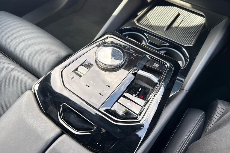 2024 BMW 5 Series 520i M Sport Pro 4dr Auto Saloon Petrol Automatic