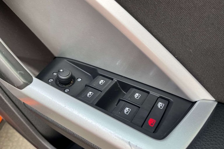 2022 Audi Q3 35 TFSI Technik 5dr ESTATE PETROL Manual