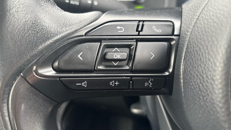 2022 Toyota Yaris 1.5 Hybrid Icon 5dr CVT Hybrid Hatchback Hatchback Hybrid Automatic