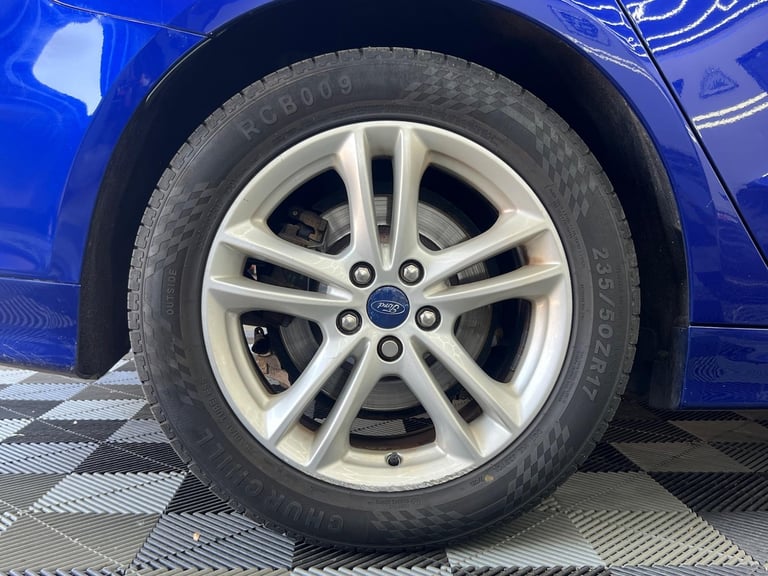 2015 Ford Mondeo 2.0 TDCi Titanium Euro 6 (s/s) 5dr ESTATE Diesel Manual