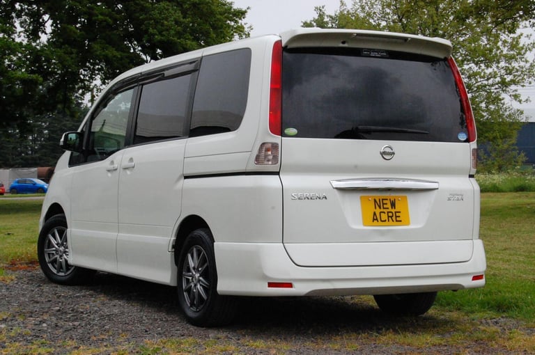 NISSAN SERENA HIGHWAYSTAR V SELECTION 2010 Petrol Automatic in White