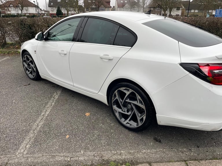 ULEZ SRI VX Vauxhall , INSIGNIA, Hatchback, 2016, Manual, 1956 (cc), 5 doors