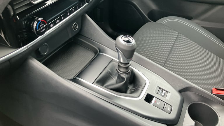 2025 Nissan Qashqai 1.3 DiG-T MH Acenta Premium 5dr Petrol Hatchback Hatchback Petrol Manual