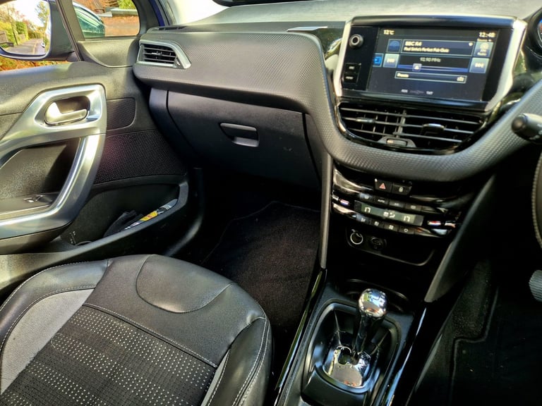 2015 Peugeot 2008 Allure E-Hdi 1.6 Diesel AUTOMATIC, Long MOT, FSH, £20 Road Tax