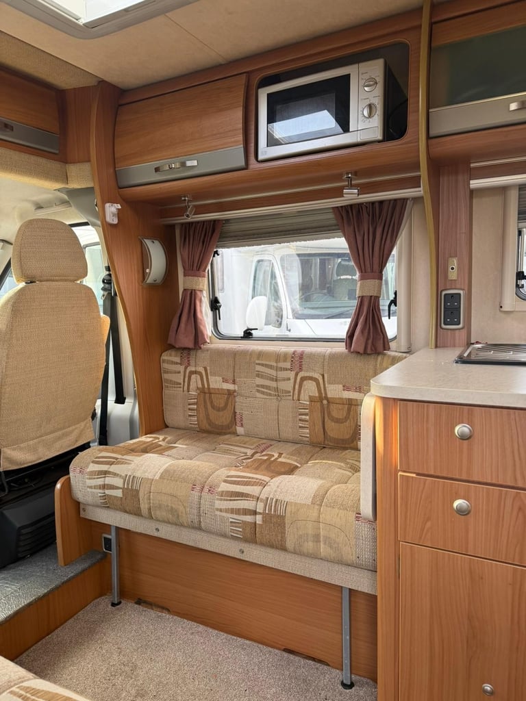 2009 - Autocruise Star Trail - 3 Ltr - 28,000 Miles - 4 Berth / 2 Belts - AUTO