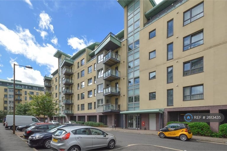 image for 2 bedroom flat in Portland Row, Edinburgh, EH6 (2 bed) (#2613435)