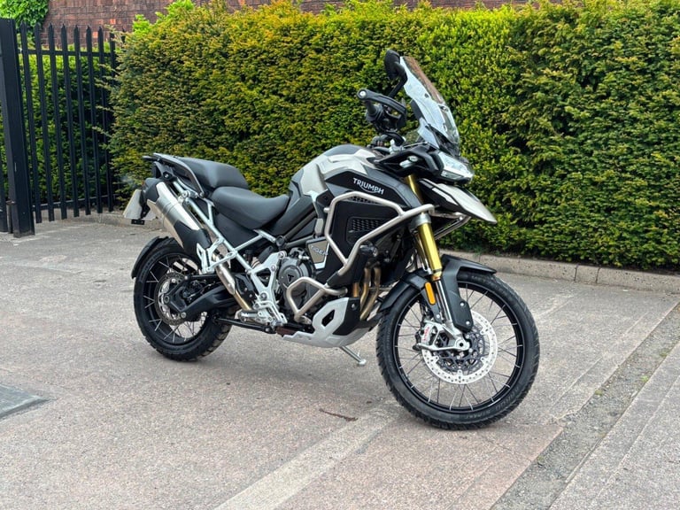 TRIUMPH TIGER 1200 RALLY EXPLORER - 2024 74 - EX DEMO - LOW MILES