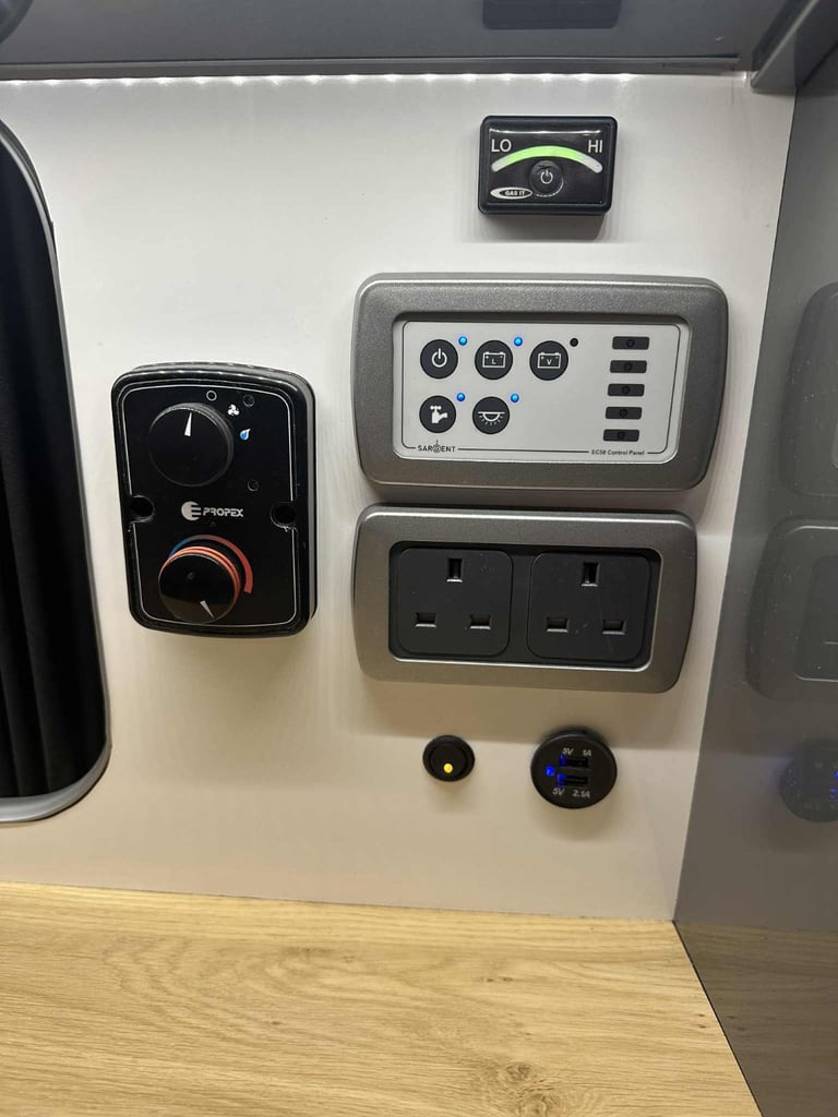 Volkswagen, TRANSPORTER, Panel Van, 2018, Manual, 1968 (cc)