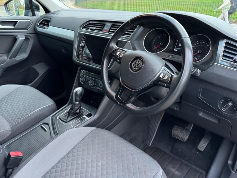2017 Volkswagen Tiguan 2.0 TDI SE Navigation DSG Euro 6 (s/s) 5dr ESTATE Diesel Automatic