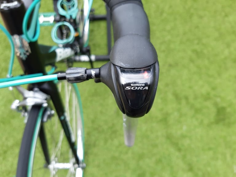 Bianchi Sempre Full Carbon Road Bike 