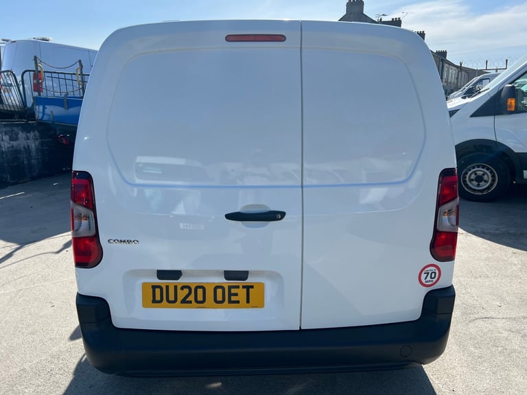 2020 Vauxhall Combo 2300 1.5 Turbo D 100ps H1 Edition Van PANEL VAN Diesel Manual