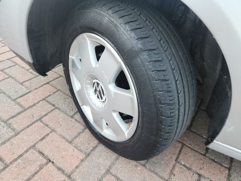 VW POLO AUTOMATIC 1.4LTR PETROL VERY TIDY CLEAN CAR CHEAPER RUN AROUND