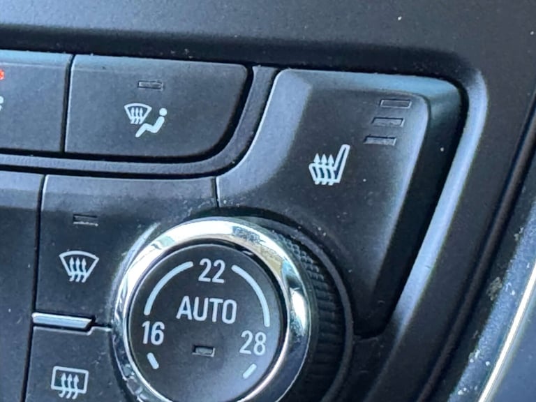 2016 Vauxhall Mokka 1.6 CDTi ecoFLEX SE 5dr HATCHBACK DIESEL Manual