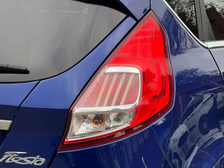 2015 Ford Fiesta 1.0T EcoBoost Titanium Hatchback 5dr Petrol Powershift Euro 6 (100 ps) Hatchback...