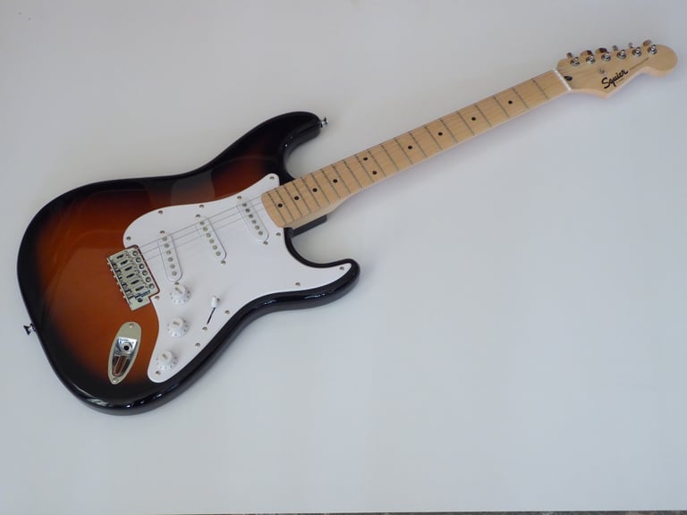 Squier by Fender Sonic Stratocaster