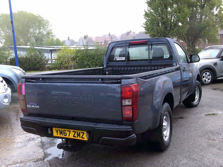 ISUZU D-MAX 1.9 TD Utility 2017