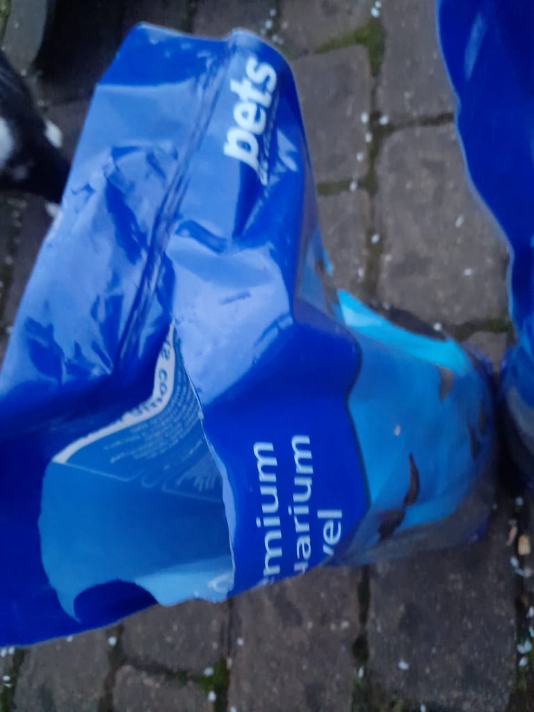 Pets At Home Black Aqua Sand 