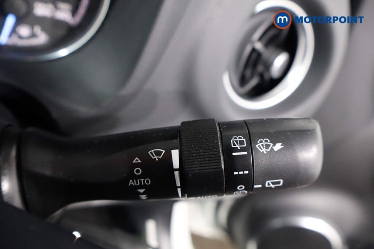 2019 Toyota Yaris 1.5 VVT-i Y20 5dr [Bi-tone] Hatchback Petrol Manual