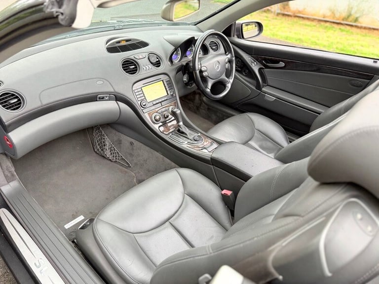 2005 Mercedes-Benz SL SL350 CONVERTIBLE Petrol Automatic
