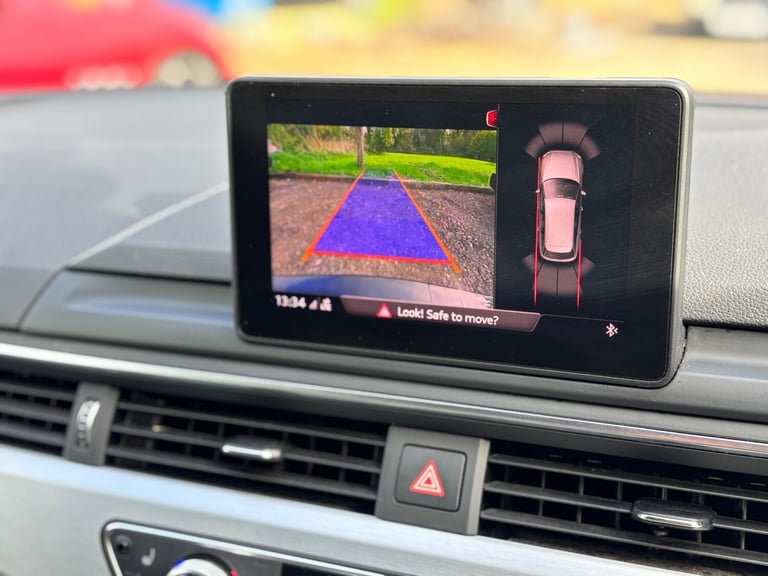 2019 Audi A4 2.0D 35 TDI S Line S Tronic Automatic Black Estate Diesel ULEZ FSH ESTATE Diesel Aut...