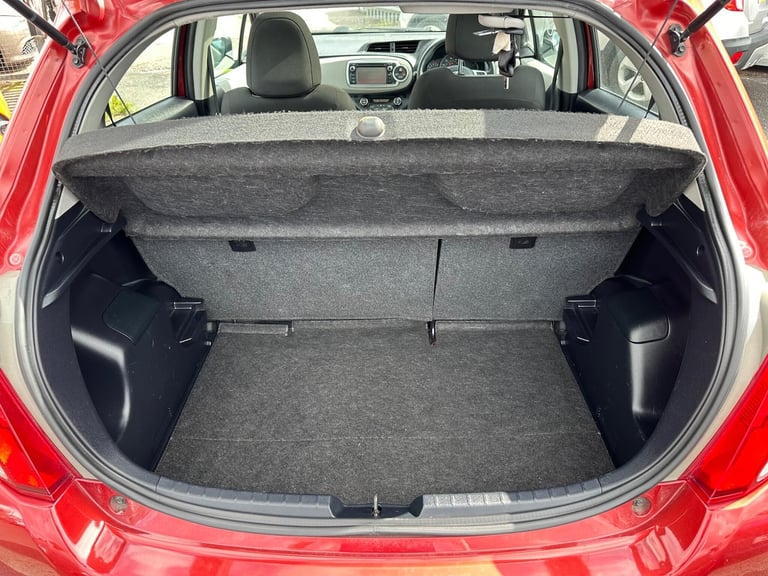 2011 Toyota Yaris 1.33 Dual VVT-i T Spirit Euro 5 5dr HATCHBACK Petrol Manual