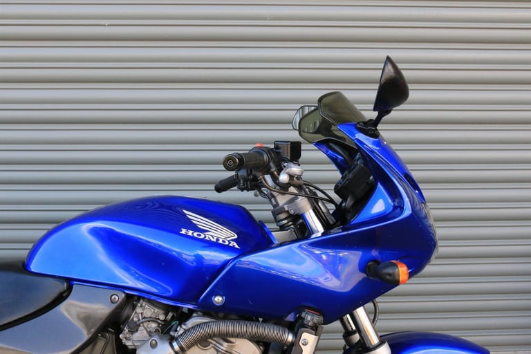 Honda HORNET CB600F 2001