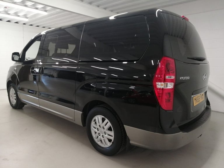 2019 69 HYUNDAI I800 2.5 CRDI SE NAV MPV 5DR DIESEL MANUAL EURO 6 (136 PS) 9 SEA