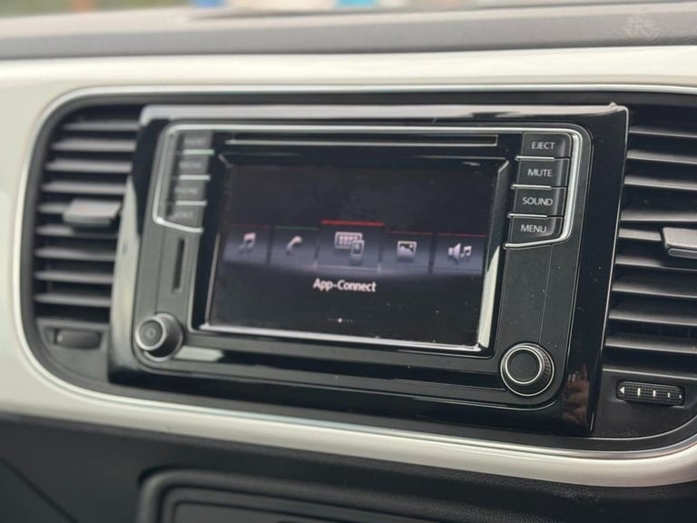 2015 Volkswagen Beetle 2.0 TDI 150 Design 3dr HATCHBACK DIESEL Manual