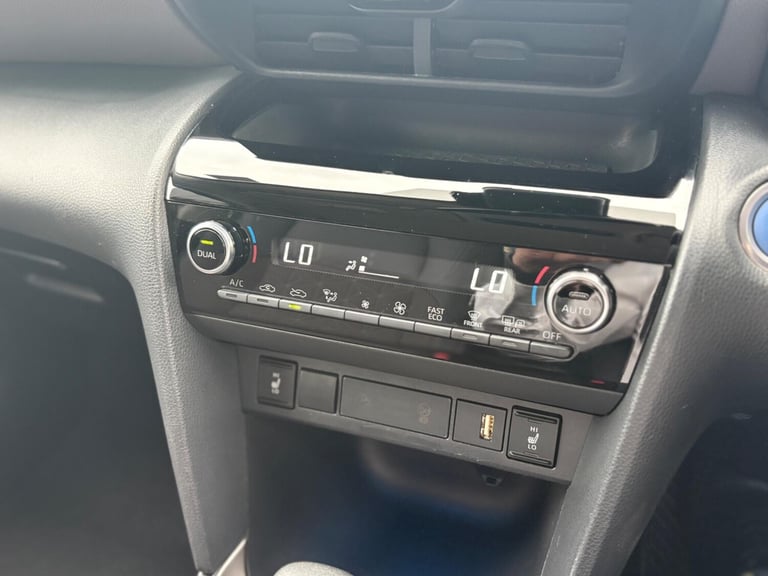 2022 Toyota Yaris Cross 1.5 VVT-h Excel SUV 5dr Petrol Hybrid E-CVT Euro 6 (s/s) (116 ps) Petrol/...