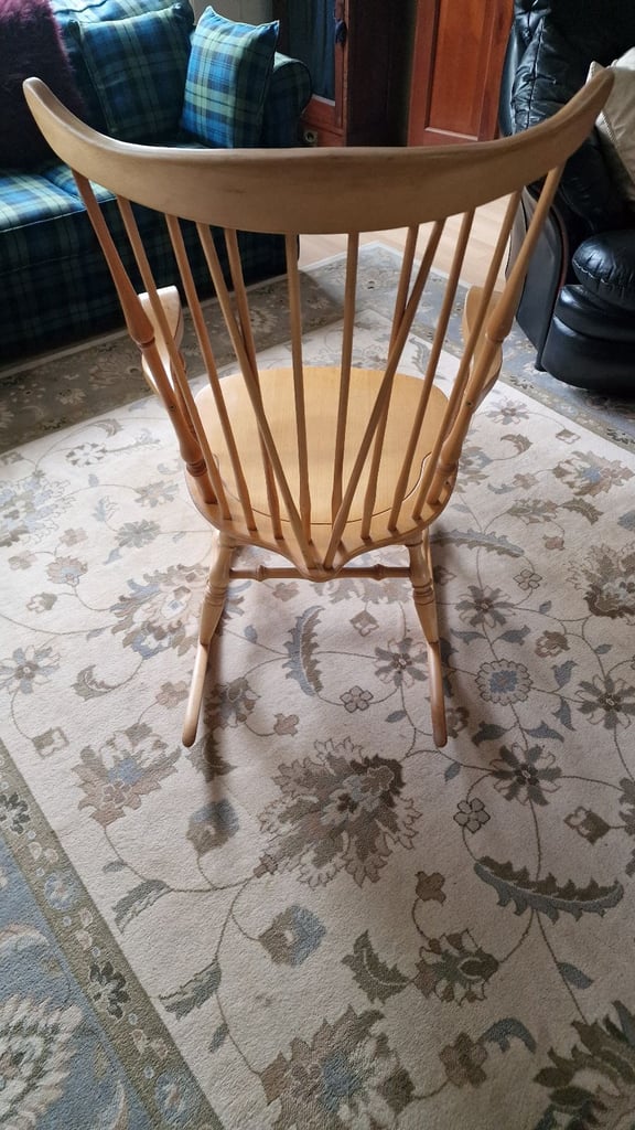 Rocking chair/Nursing chair