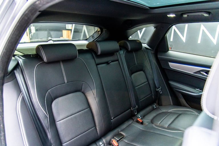 2021 Jaguar F-Pace 2.0 P250i R-Dynamic SE SUV 5dr Petrol Auto AWD Euro 6 (s/s) (250 ps) ESTATE Pe...