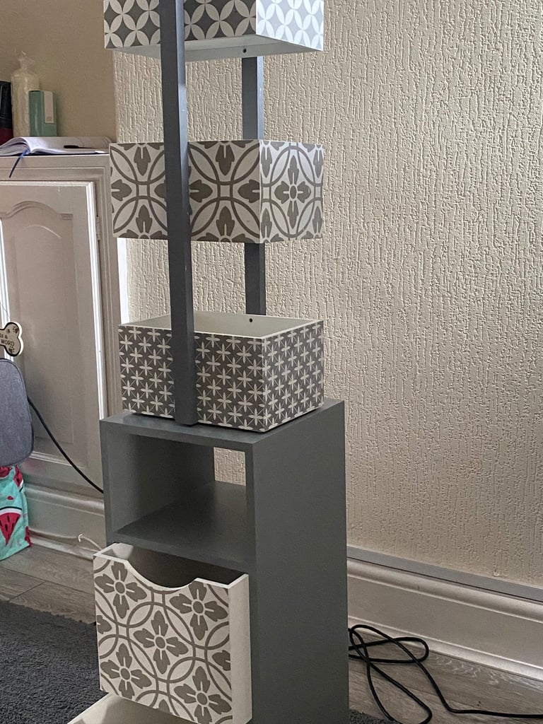 Storage draws with caddy 