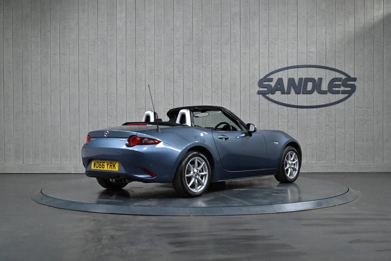 2017 Mazda MX-5 1.5 SKYACTIV-G Arctic Euro 6 2dr CONVERTIBLE Petrol Manual