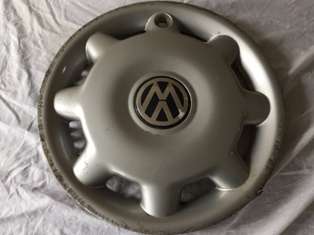 Vw wheel deals trims 14 inch