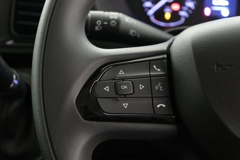 2025 Peugeot Boxer 2.2 BlueHDi 140 L4H2 435 Professional Panel Van Diesel Manual