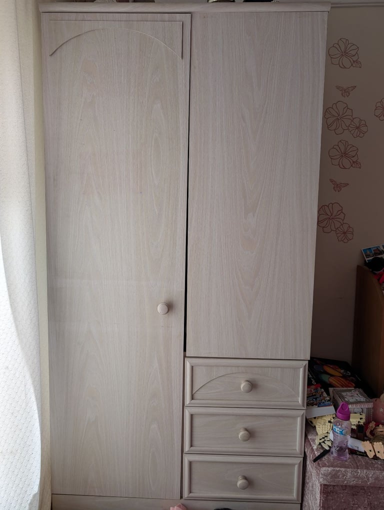 image for Single Wardrobe 