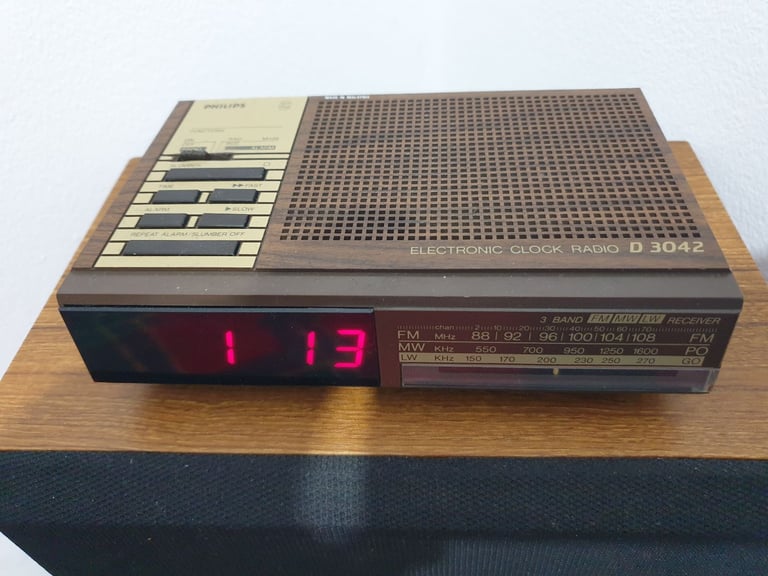 Vintage philips radio alarm clock hi fi music centre stereo 