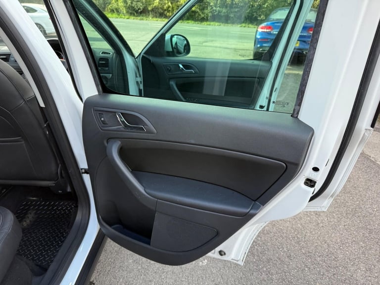 2015 Skoda Yeti 1.2 TSI SE L Outdoor DSG Euro 6 (s/s) 5dr HATCHBACK Petrol Automatic