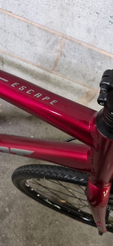💥GIANT ESCAPE💥 [NEW CONDITION] WITH HYDRAULIC BRAKES SIZE LARGE £160