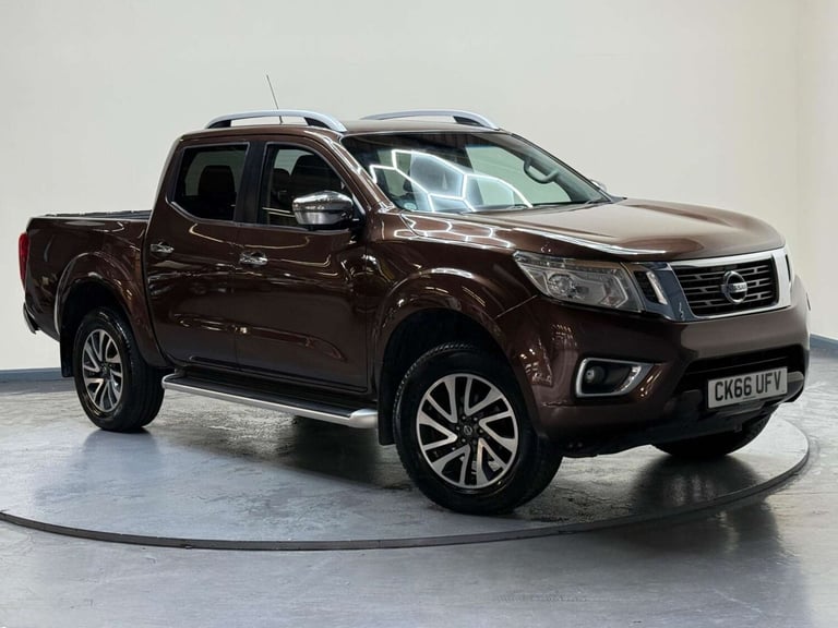 2016 Nissan Navara Double Cab Pick Up Tekna 2.3dCi 190 4WD Auto PICK UP DIESEL Automatic